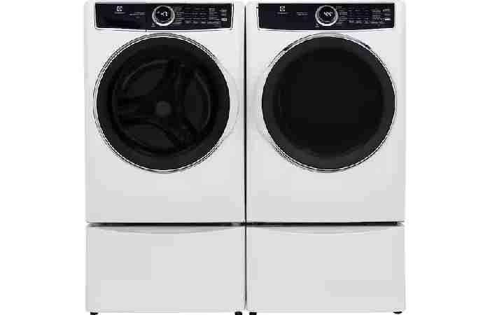 27 in. W 4.5 cu. Ft. Front Load Washer with SmartBoost, LuxCare Plus Wash System, Perfect Steam, ENERGY STAR in White